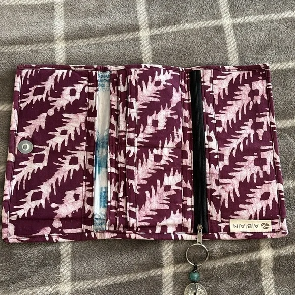 ABAN Recycled Tye Dye Wallet - Picture 2 of 4